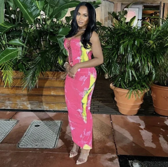 Pink Bodycon Dresses